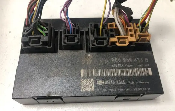 Volkswagen PASSAT B6 Comfort/convenience module 3C0959433H