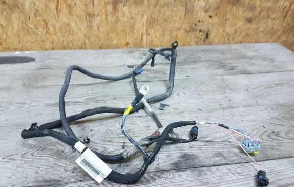 Peugeot 3008 I EUR ISO radio connector 