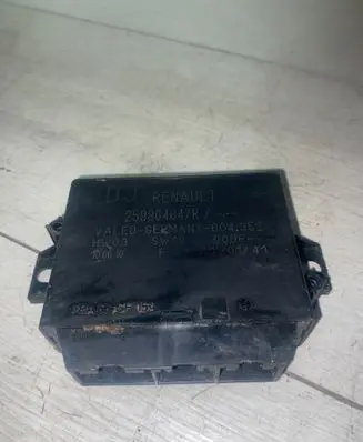 Renault Laguna III Parking PDC control unit/module 259904647R