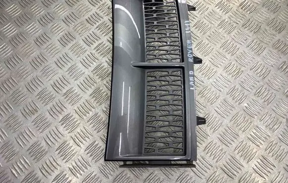 Land Rover Range Rover L322 Fender grill 