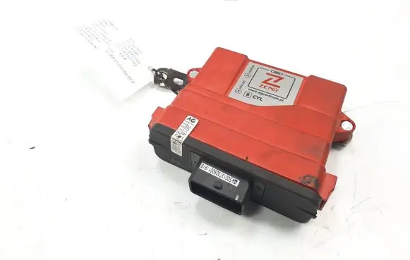 Mercedes-Benz SL R230 LP gas control unit module 67R-016205 GAZU