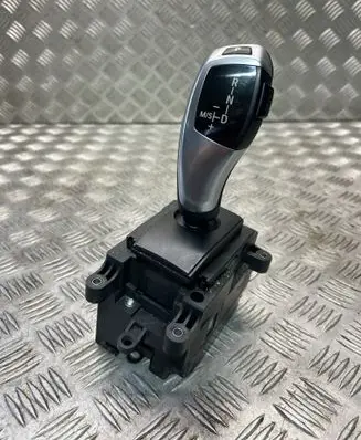 BMW 5 F10 F11 Gear shift switch/knob 9218102