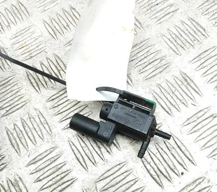 Volkswagen Touareg III Turbo solenoid valve 037906283F