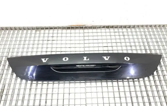 Volvo V40 Trunk door license plate light bar 31301301