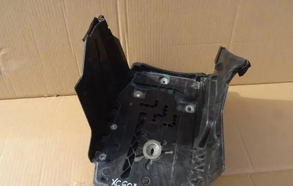 Volvo XC60 Battery tray 31299569 AG9N10723AC