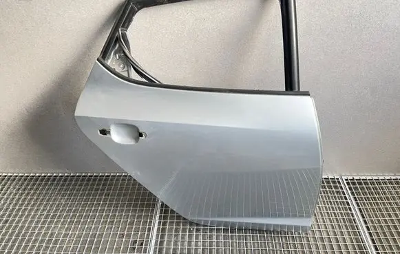 Rear door