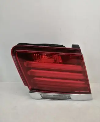 BMW 7 F01 F02 F03 F04 Tailgate rear/tail lights 7300271