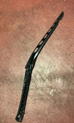 BMW 5 E60 E61 Front wiper blade arm 7198597