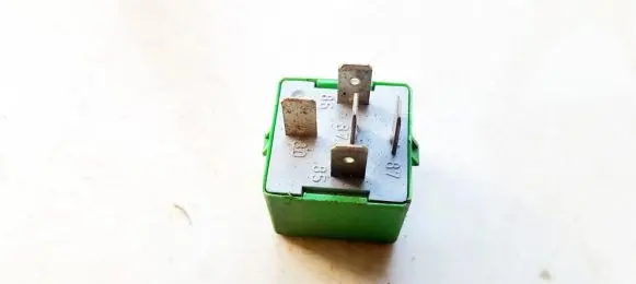 Peugeot 406 Other relay 12V35A03531