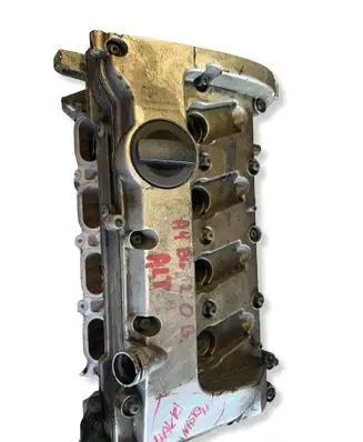 Audi A4 S4 B6 8E 8H Engine head 06B103373AM