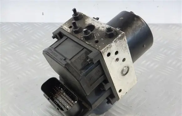 Seat Ibiza V (KJ) ABS Pump 6Q0907379C