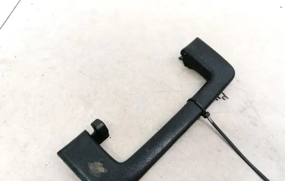 Volkswagen Jetta II Rear interior roof grab handle 191857607