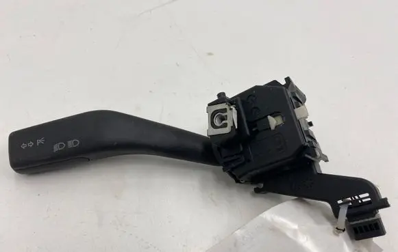 Audi A3 S3 8P Indicator stalk 1K0953513