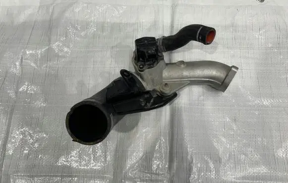Alfa Romeo Stelvio Air intake hose/pipe 50558611