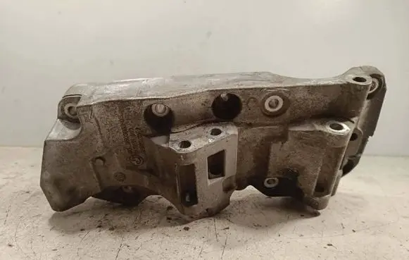 BMW 3 F30 F35 F31 Generator/alternator bracket 8506863 174786 AS9003F