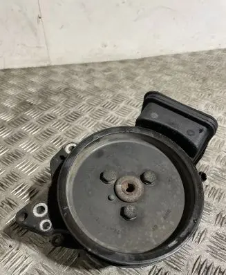 BMW X5 E53 Power steering pump 6762279 7692974533