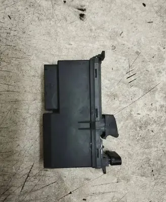 Volkswagen PASSAT B5 Electric window control switch 3B5959793 05073301