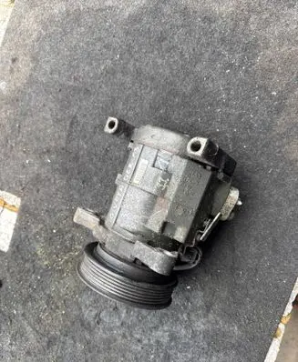 Chrysler Grand Voyager IV Air conditioning (A/C) compressor (pump) 