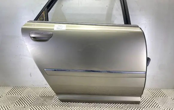 Audi A8 S8 D3 4E Rear door LZ1Y
