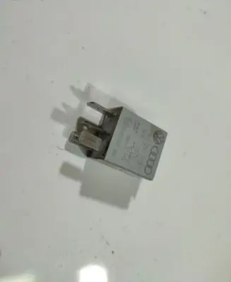 Volkswagen Touran I Other relay 1K0951253