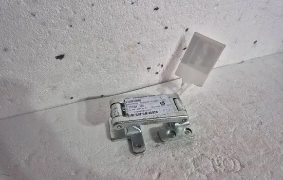 Fiat Ducato Rear door upper hinge 1318810080 68118281AA