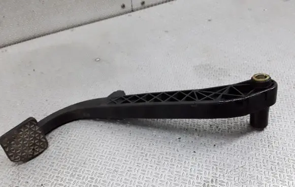 Clutch pedal