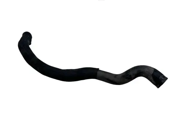 Volvo XC90 Engine coolant pipe/hose
