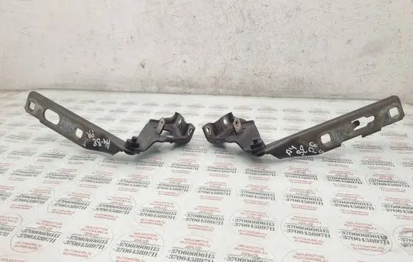 Audi A4 S4 B8 8K Engine bonnet/hood hinges 8K0823301D 8K0823302D
