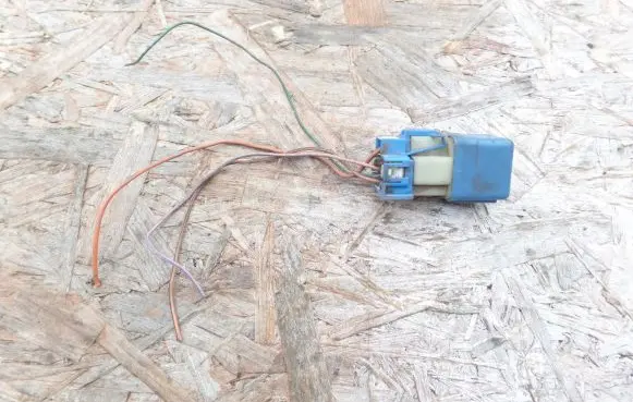 Infiniti G20 Other relay 2523079981
