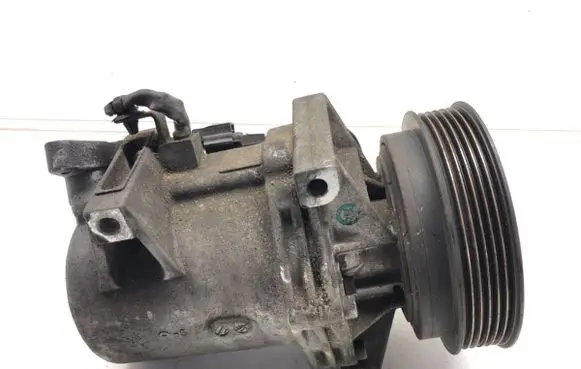 Nissan Juke I F15 Air conditioning (A/C) compressor (pump) 926003VD0A