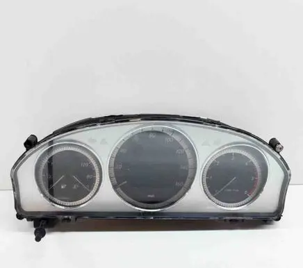 Mercedes-Benz C W204 Speedometer (instrument cluster) A2129020302 A2C53372293
