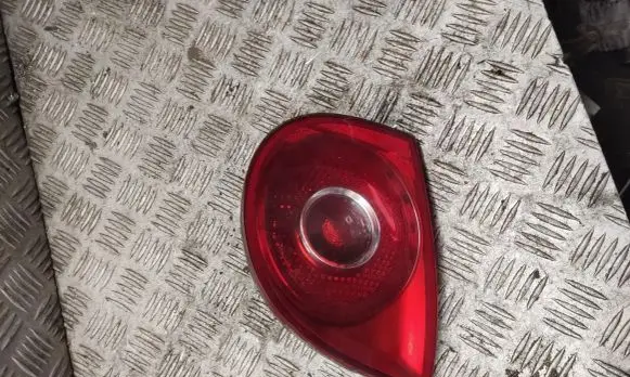 Volkswagen Golf V Tailgate rear/tail lights 1k6945093e