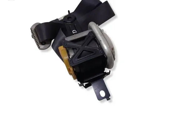 Honda Insight Front seatbelt 1043529 CA389HR09 TKAH3EJ532