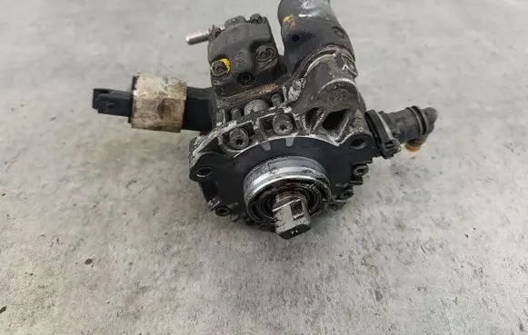 Peugeot 407 Fuel injection high pressure pump