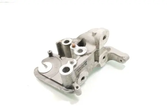 Ford Mondeo MK V Engine mounting bracket DS7Q-6030-AF
