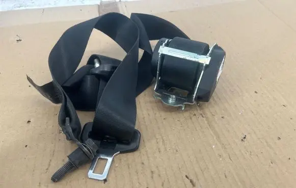 Dacia Logan Pick-Up Front seatbelt 868857909R 621088600C 0080L00000