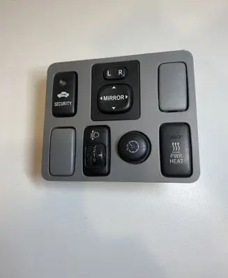 Toyota Land Cruiser (J120) Wing mirror switch 183574