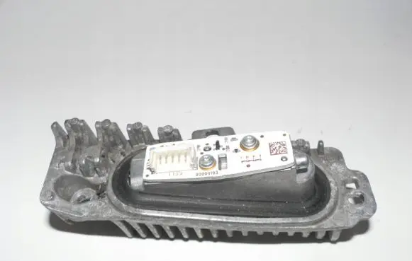 Jaguar F-Pace LED ballast control module 80009103