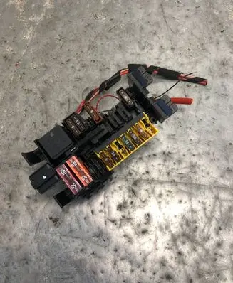 Mercedes-Benz C W205 Fuse box set A2059067200