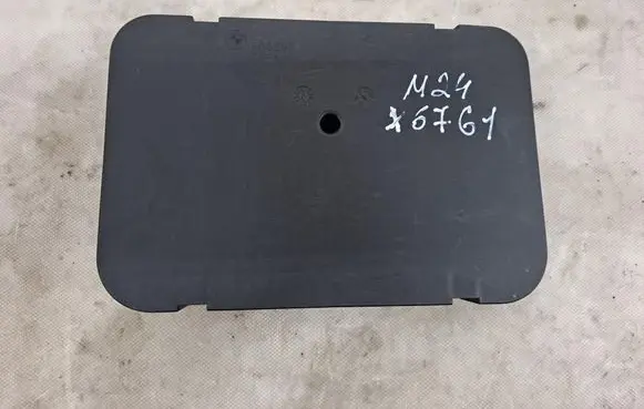 BMW 5 F10 F11 Other engine bay part 9122453