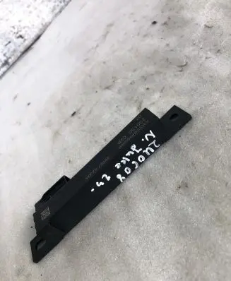 Nissan Juke II F16 Keyless system antenna 285e76xj0a