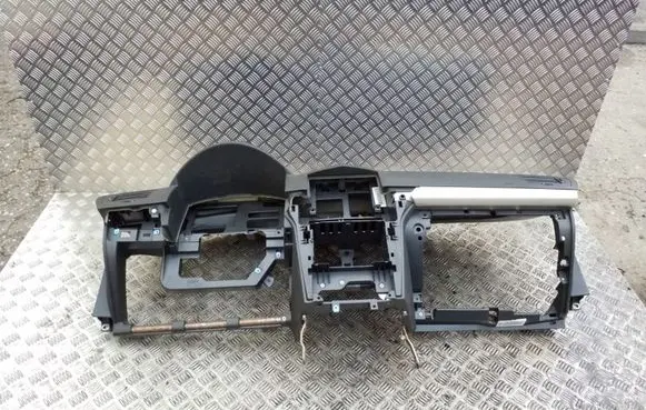 Opel Astra H Dashboard 13149016
