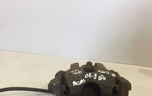 Mercedes-Benz A W169 Front brake caliper