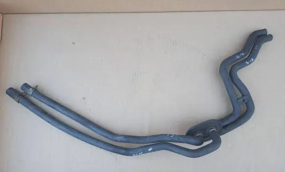 Volkswagen Multivan T5 Engine coolant pipe/hose 7H0819886D