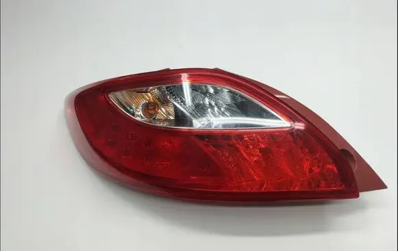 Mazda 2 Rear/tail lights D65151160