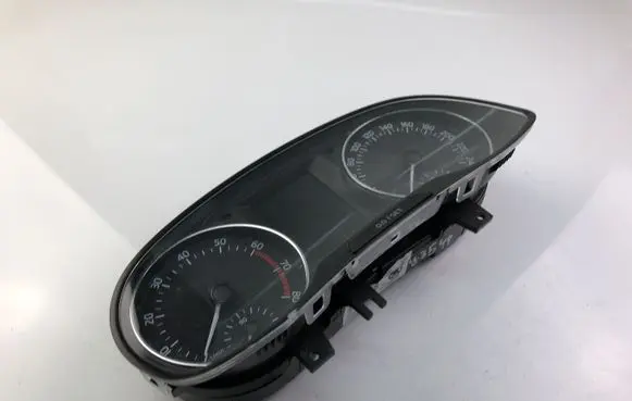 Skoda Fabia Mk3 (NJ) Speedometer (instrument cluster) 6V0920740A