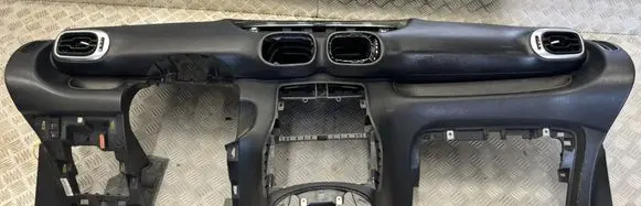 Peugeot 5008 Dashboard 