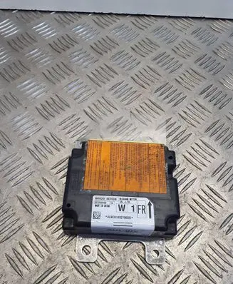 Nissan Qashqai Airbag control unit/module 988204EH0B 627260200 AE4EH1492706DD