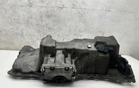 BMW 5 F10 F11 Oil sump 73681312