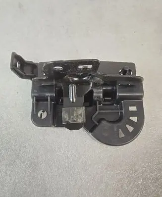 Volvo XC40 Holder (bracket) 32312399